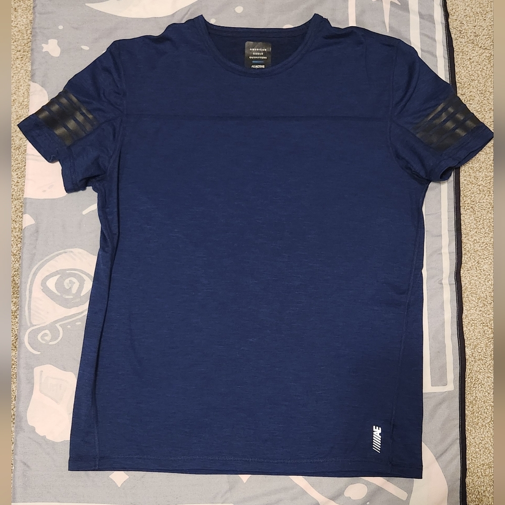American Eagle Outfitters Kids Blue Tee with Black Accents